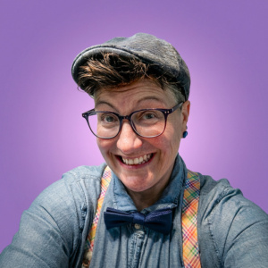 Dr. Jes Martinez-Hunt